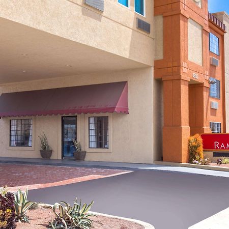 Ramada By Wyndham Culver City Los Angeles Bagian luar foto